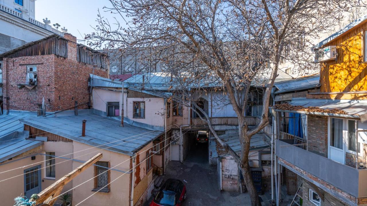 Апартаменти Cozy Baity Тбілісі Екстер'єр фото
